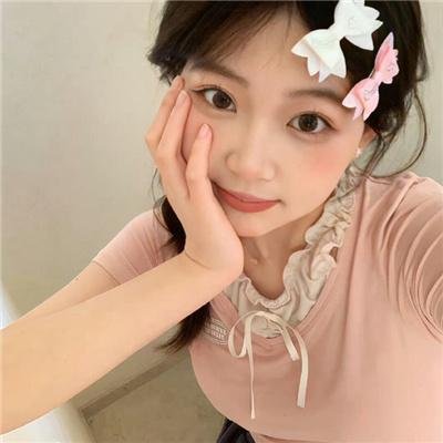 海滩春色